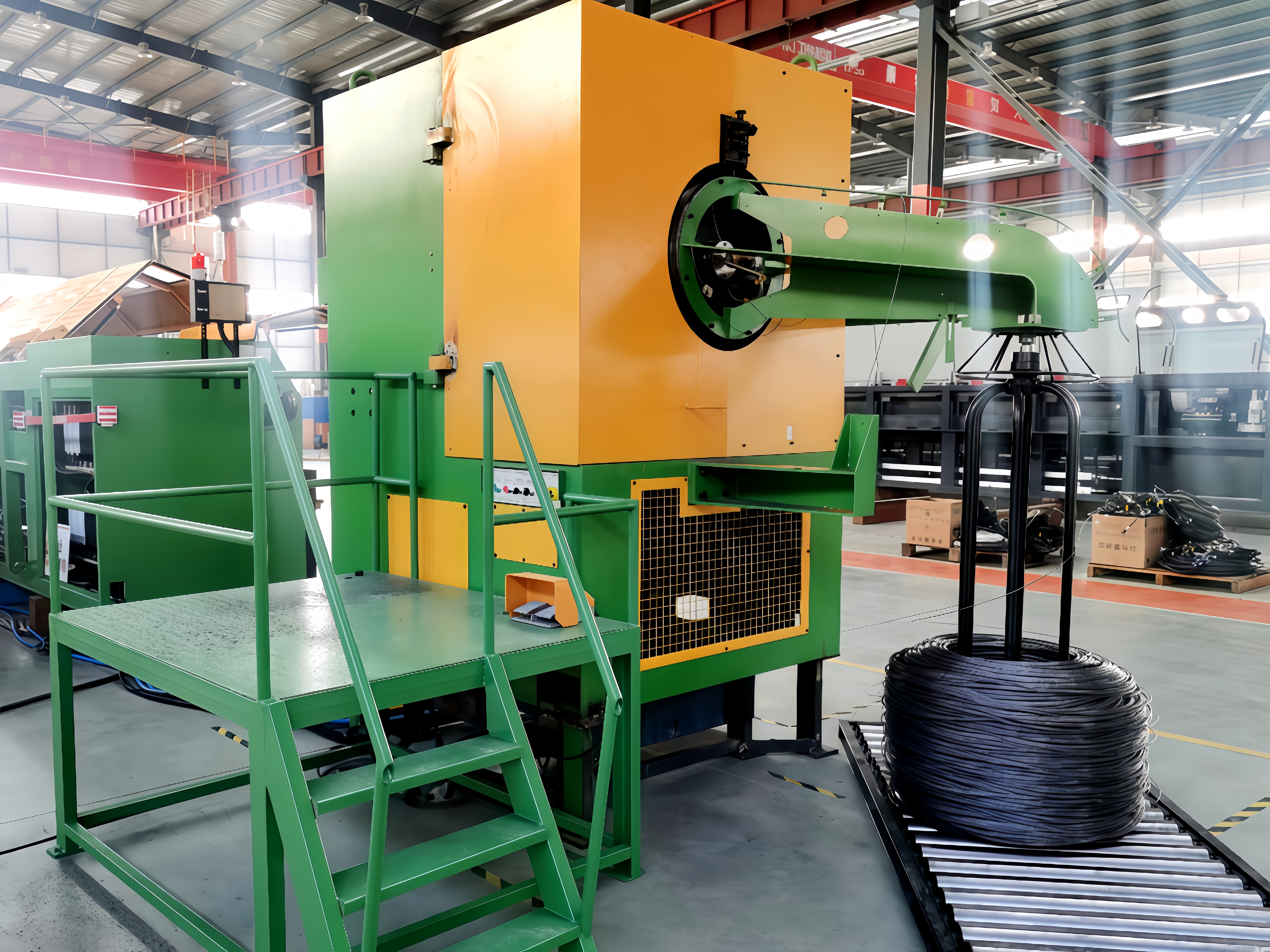 Paano tinitiyak ng inverted wire drawing machine ang katumpakan sa wire finish at kalidad ng ibabaw pagkatapos ng pagguhit?